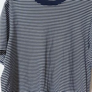 Abercrombie & Fitch Navy and White Striped Short Sleeve Tee